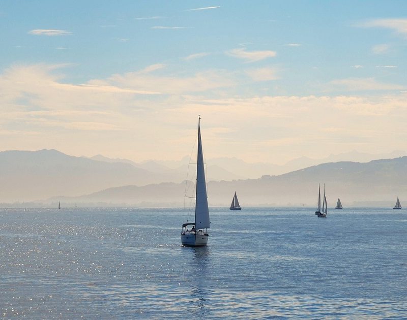 Energía autónoma en veleros con sistema eléctrico náutico